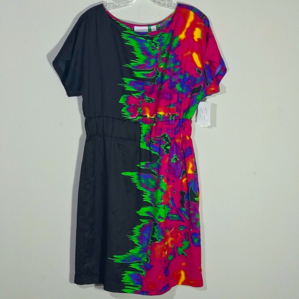 NEW YORK & COMPANY DRESS - Picture 5 of 7